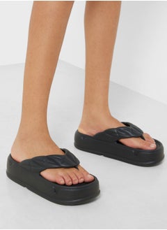 اشتري Quilted Toe Post Flipflop في الامارات