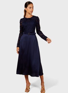اشتري Lace Top Belted Midi Dress في الامارات