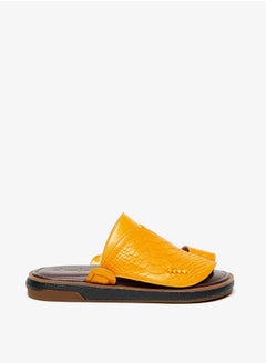 Buy Men's Textured Slip-On Arabic Sandals in Saudi Arabia