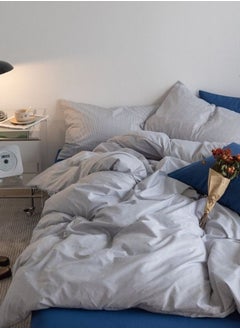 اشتري Premium Voque Design Plain Blue bedsheet and Striped duvet cover without filler. في الامارات