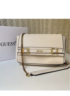 اشتري GUESS Women's  handbag في السعودية