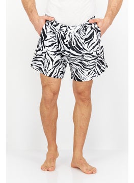 اشتري Men Drawstring Abstract Print Board Short, White/Black في الامارات