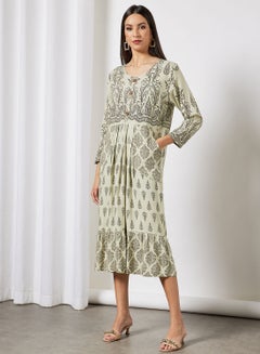 Buy All Over Printed Round Neck Three Quarter Sleeve Jalabiya With Facemask in UAE