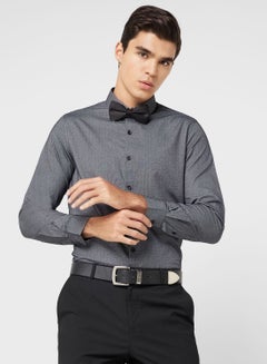 اشتري Men Easy Care Charcoal Grey Self Design Smart Sustainable Formal Shirt في الامارات