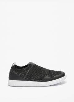 اشتري Mens Slip On Sneakers في السعودية