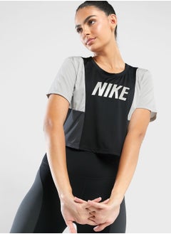 اشتري Dri-Fit One Color Block Cropped T-Shirt في السعودية