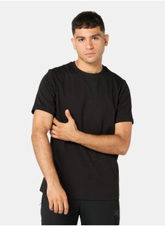 Buy Men Regular Fit T-Shirt in Egypt