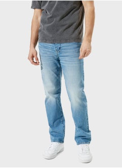 اشتري Light Wash Relaxed Jeans في السعودية