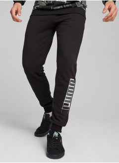 اشتري Essentials Logo Lab Jogger في السعودية