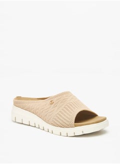 اشتري Women's Textured Slip-On Sandals with Flatform Heels في الامارات