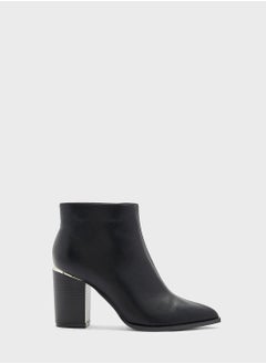 اشتري Gold Trim Block Heel Western Boot في الامارات