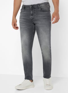 Buy Slim Fit Jeans in UAE