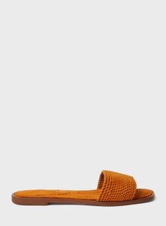 اشتري Braided Flat Sandals في السعودية