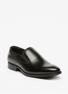 اشتري Solid Slip On Loafers في الامارات