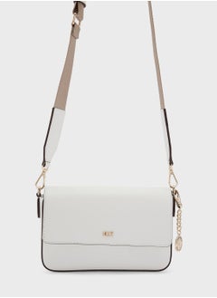 اشتري Bryant Park Medium Flap Crossbody Bag في الامارات