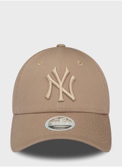 اشتري 9Forty New York Yankees Cap في السعودية