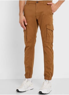 Buy Essential Cargo Pants in UAE