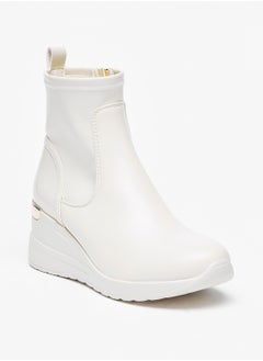 اشتري Solid Boots With Zip Closure And Pull Tabs By Shoexpress في الامارات