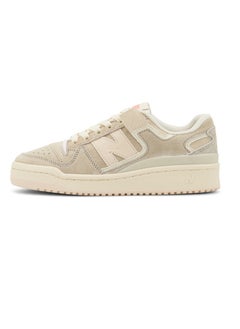 Buy New Balance  Unisex 084 Classic Sneaker in UAE