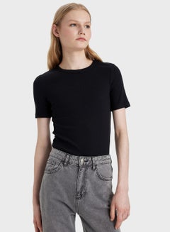 Buy Slim Fit Crew Neck Camisole Short Sleeve T-Shirt in UAE