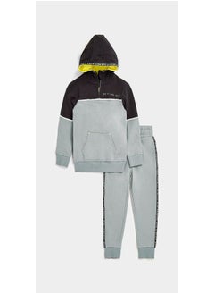 Buy Grey and Black Reflective Jog Set in Saudi Arabia