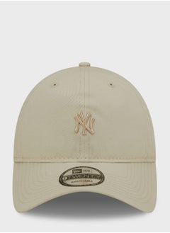 اشتري 9Twenty New York Yankees Cap في الامارات