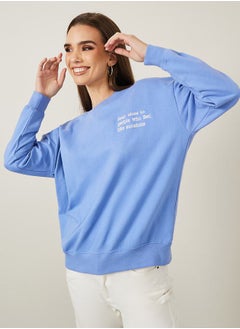 اشتري Oversized Embroidered Slogan Sweatshirt في السعودية