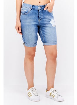 اشتري Men Ripped Denim Short, Mid Wash في الامارات