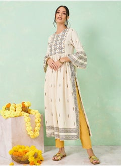 اشتري Embroidered Detail Bell Sleeve Kurta في السعودية