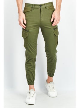 اشتري Men Luke Fit Solid Cargo Pants, Military Green في السعودية