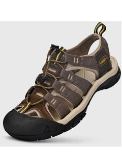 اشتري Outdoor Hiking Trail Shoes في السعودية