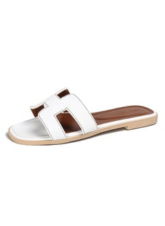 Buy New Women's Flat Sandals in UAE