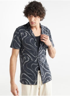 Buy Abstract Printed
  Regular
  Fit Shirts in Saudi Arabia