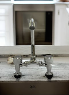 Buy Kitchen Faucet Installed on the Kitchen Sink in Saudi Arabia