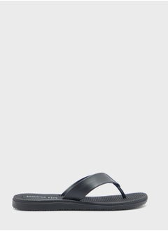 اشتري Lara Single Strap Flat Sandals في الامارات