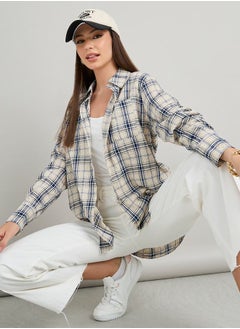 اشتري Checkered Print Oversized Longline Shirt في السعودية