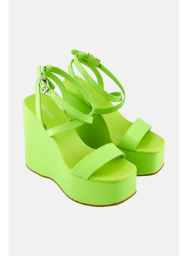 اشتري Women Medium Adjustable Wedge, Lime Green في الامارات