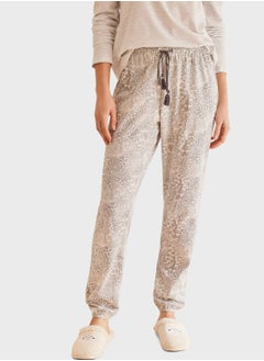 اشتري Printed Skinny Fit Pyjama Bottom في الامارات