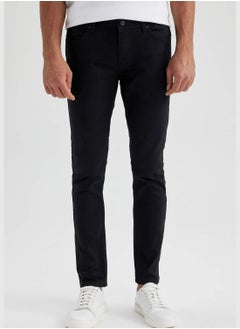 Buy Skinny Fit Trousers in Saudi Arabia