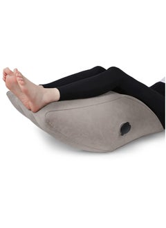 اشتري Inflatable Leg Elevation Pillows with Portable Bag for Side Sleepers, Supportive Bed Wedge Pillow for Circulation, Swelling, Foot Knee Discomfort 70x45x20cm في الامارات