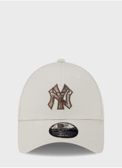 Buy 9Forty New York Yankees Cap in UAE