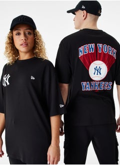 Buy New York Yankees Oversized T-Shirt in UAE