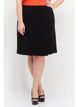 اشتري Women Plus Size Button-Waist Plain Pencil Skirt, Black في الامارات