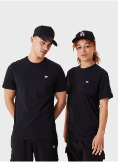 Buy New Era Essential T-shirt in Saudi Arabia