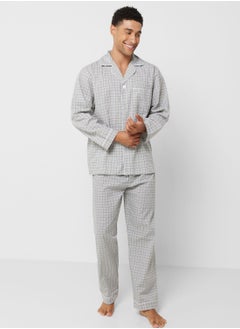 Buy Men'S Walter Grange Traditional Printed Poly Cotton Pyjama - Grey Check in UAE