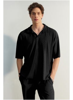 Buy Limited Edition Black Oversize/Wide Fit Textured Anti-Wrinkle Polo Neck T-Shirt TMNSS23PO00020 in Egypt