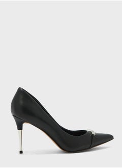 اشتري Vesa Pointed Toe Pumps في الامارات