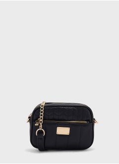 اشتري Chain Detailed Crossbody Bag في الامارات