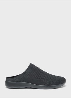 Buy Slip On Low Top Sneakers in Saudi Arabia