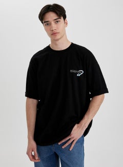 Buy Loose Fit Crew Neck Printed T-Shirt in UAE
